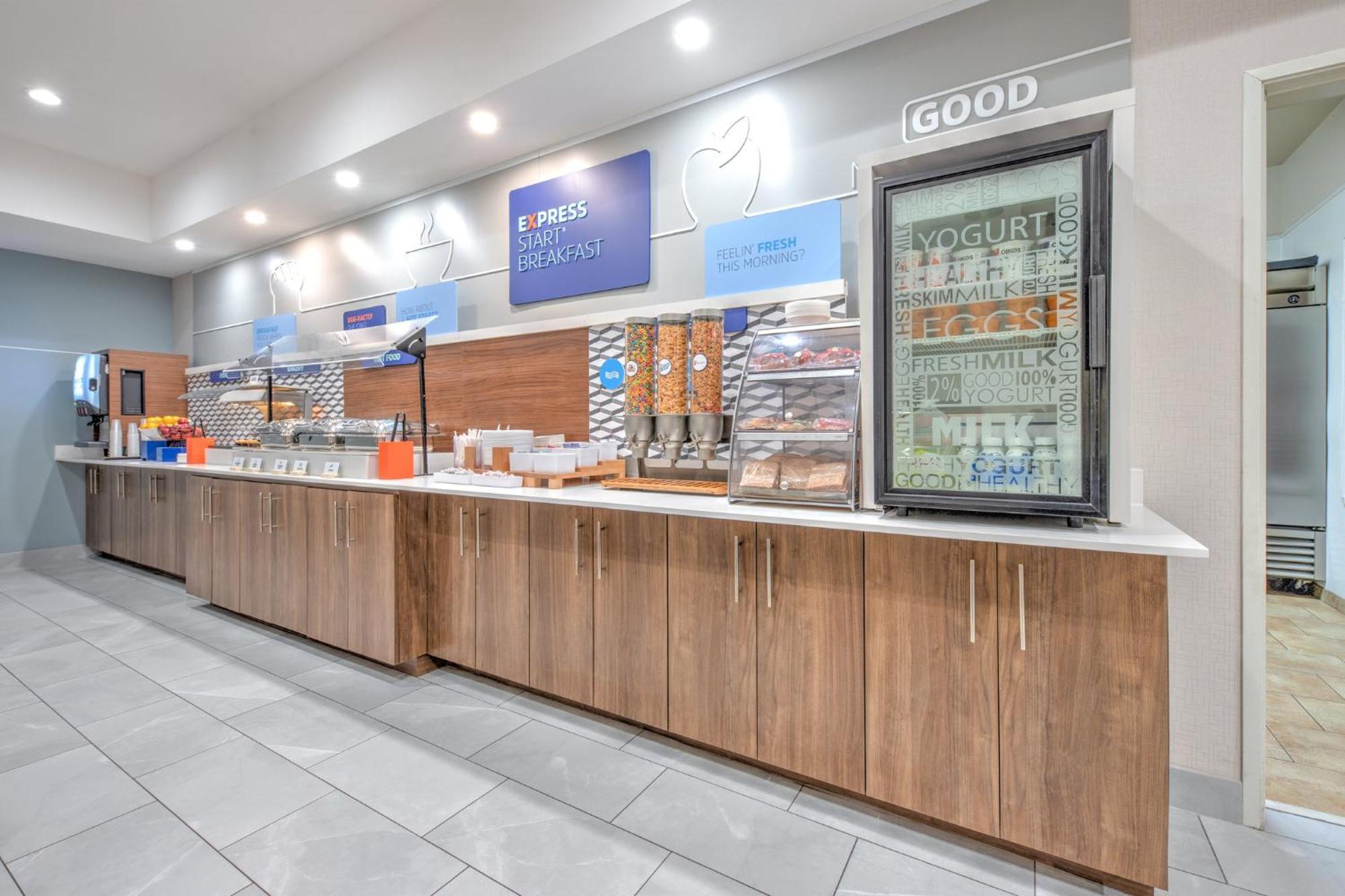 Holiday Inn Express Hotel & Suites Dallas West By Ihg Esterno foto