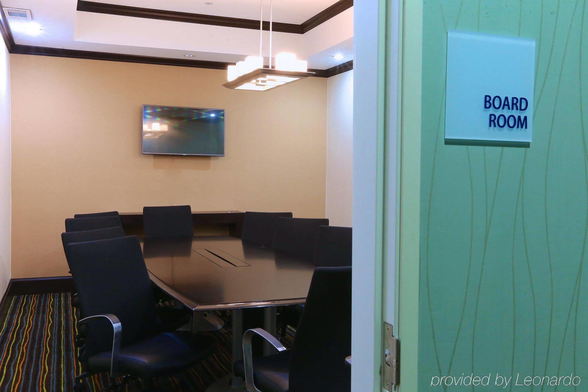 Holiday Inn Express Hotel & Suites Dallas West By Ihg Esterno foto