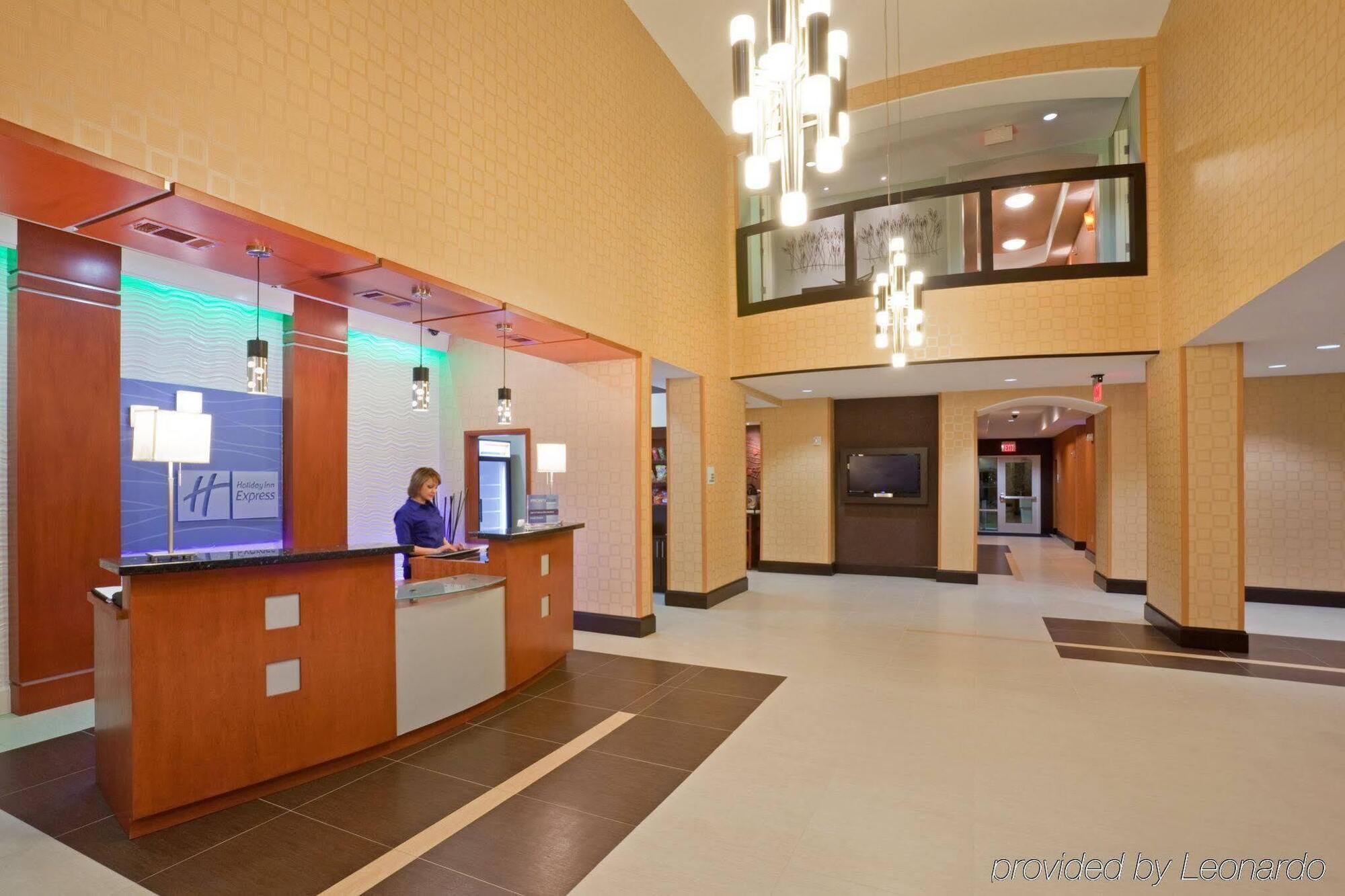 Holiday Inn Express Hotel & Suites Dallas West By Ihg Esterno foto